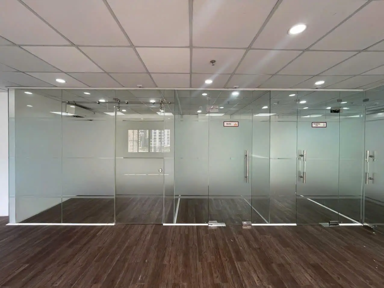 thu mua kính cường lực cũ tại TP.HCM